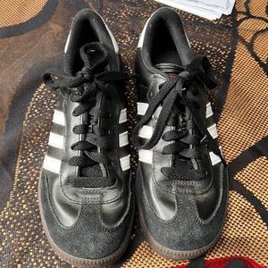 Adidas Sambas 🖤 👟